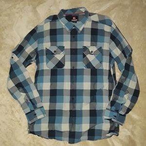 Quiksilver button down